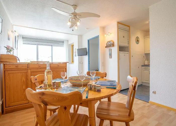 Διαμέρισμα Terrasses De La Baronnie-4 By Interhome *